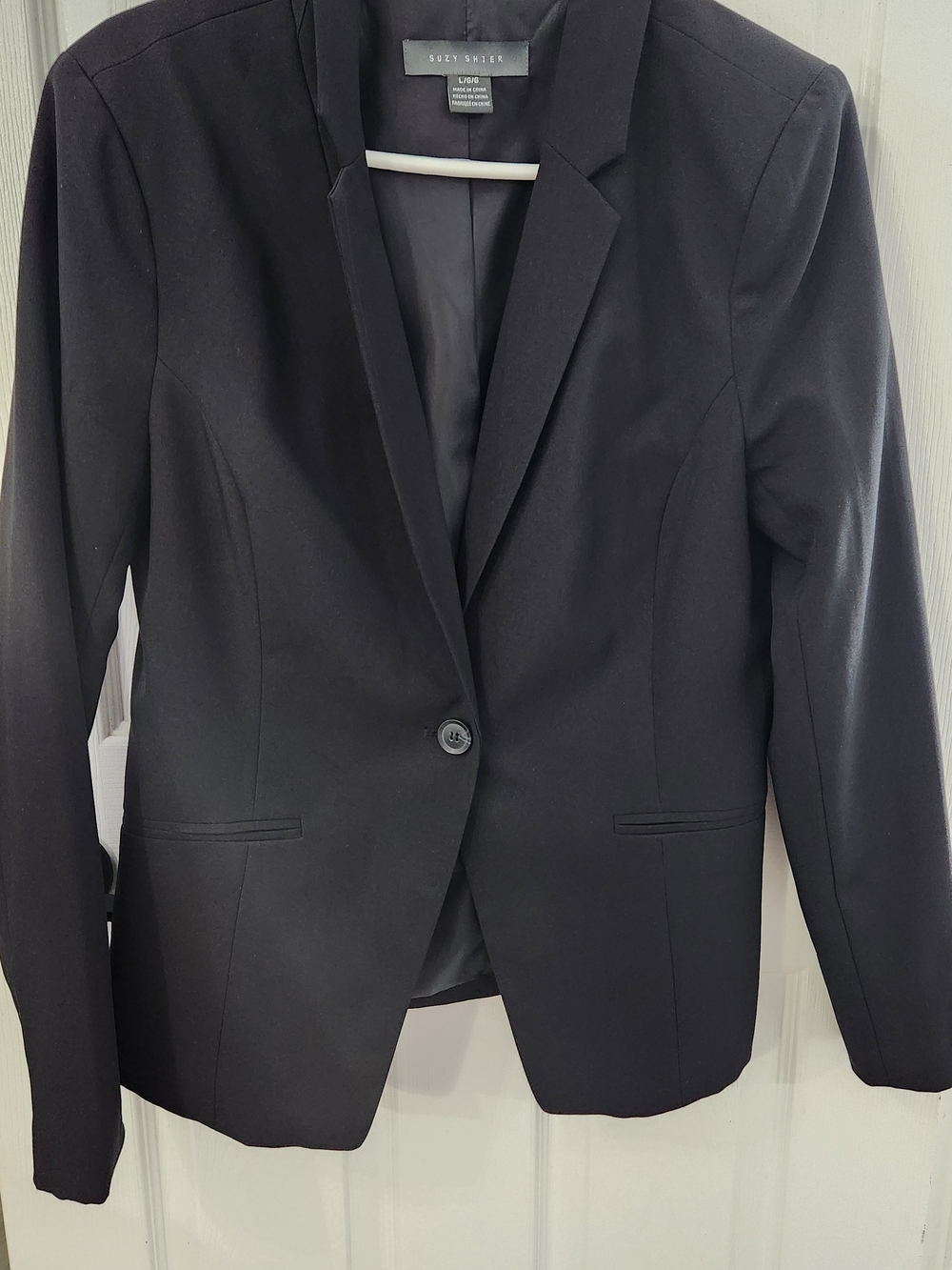 Suzy Shier Black Single-Button Blazer